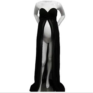 Hopever! Dresses - Maternity Split Front Sheer Chiffon Maxi Gown Hopever! Dresses - Maternity Split Front Sheer Chiffon Maxi Gown